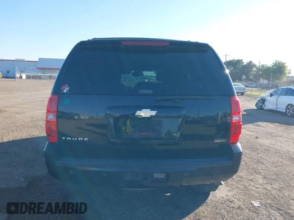 ✅ 2011 Chevrolet Tahoe LT • VIN: 1GNSCBE00BR368978 • Лот: 43624273. Опубликован ранее на IAAI с пробегом 190 369 миль. Бесплатный доступ к архиву аукционных продаж из США и подробный отчёт об истории автомобиля на DreamBid. Изображение 16.