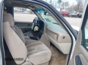✅ 2003 Chevrolet Suburban LT • VIN: 3GNFK16Z53G273961 • Лот: 41875181. Опубликован ранее на IAAI с пробегом 194 091 миль. Бесплатный доступ к архиву аукционных продаж из США и подробный отчёт об истории автомобиля на DreamBid. Изображение 5.