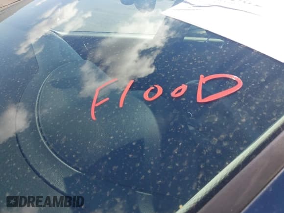 ✅ 2015 Audi Q7 Premium • VIN: WA1CGAFE8FD012636 • Lot: 43502132. Listed on IAAI with 61,291 mi. Free auction sales archive from the USA and detailed vehicle history report at DreamBid. Image 6.