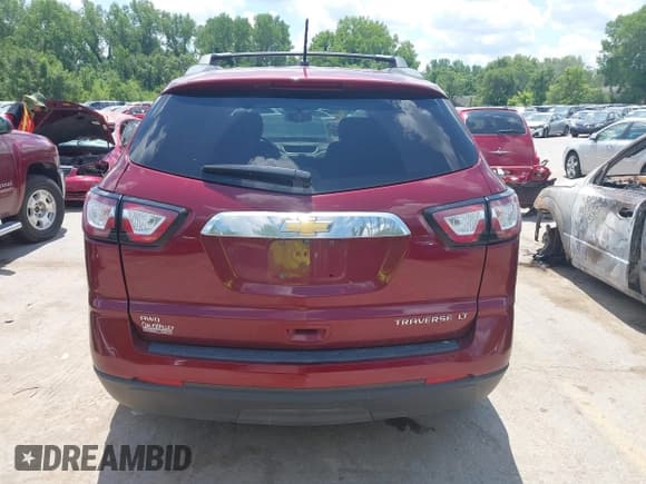 ✅ 2015 Chevrolet Traverse LT • VIN: 1GNKVHKD8FJ380773 • Lot: 42647584. Listed on IAAI with 106,932 mi. Free auction sales archive from the USA and detailed vehicle history report at DreamBid. Image 16.