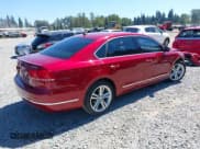 ✅ 2015 Volkswagen Passat SEL Premium • VIN: 1VWCV7A37FC105185 • Лот: 42955880. Опубликован ранее на IAAI с пробегом 164 403 миль. Бесплатный доступ к архиву аукционных продаж из США и подробный отчёт об истории автомобиля на DreamBid. Изображение 4.