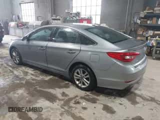 2016 Hyundai Sonata SE с VIN 5NPE24AF2GH303675, выставлен на аукционе IAAI как лот 43445447 с пробегом 187 797 миль миль и . История ставок и продаж доступна на DreamBid. Изображение 3.