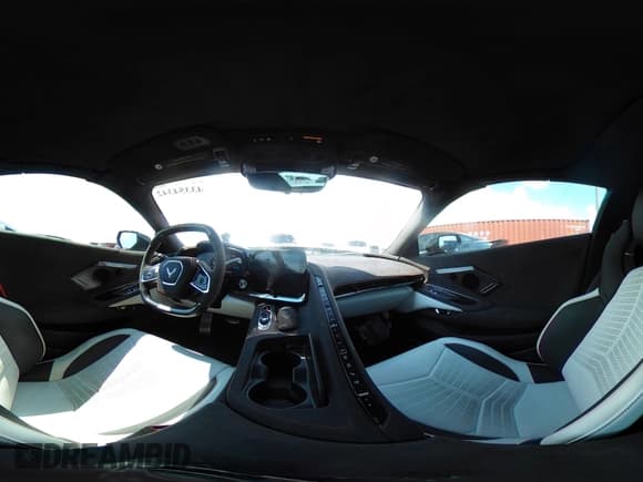 ✅ 2023 Chevrolet Corvette 3LZ • VIN: 1G1YF3D36P5700666 • Лот: 43354342. Опубликован ранее на IAAI с пробегом 4 065 миль. Бесплатный доступ к архиву аукционных продаж из США и подробный отчёт об истории автомобиля на DreamBid. Изображение 18.