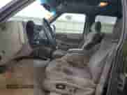 2001 Chevrolet Blazer LT z VIN 1GNDT13W21K240291, wystawiony jako Copart lot #76192674 z przebiegiem 227 111 mil mil oraz Szkoda całkowita • Salvage title. Historia ofert i sprzedaży dostępna na DreamBid. Obrazek 7.