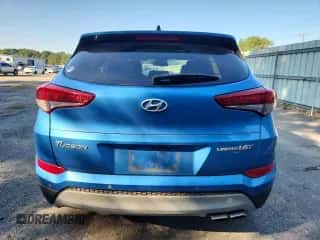 ✅ 2017 Hyundai Tucson Sport • VIN: KM8J33A23HU345004 • Lot: 84927755. Wystawiony na Copart z przebiegiem 143 089 mil mil. Skorzystaj z bezpłatnego archiwum sprzedaży aukcyjnych z USA i zobacz szczegółowy raport historii pojazdu na DreamBid. Zdjęcie 6.