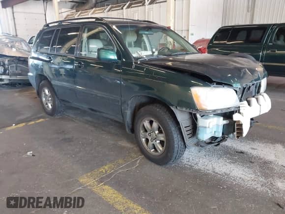 2002 Toyota Highlander z VIN JTEHF21A120046228, wystawiony jako IAAI lot #43230971 z przebiegiem 214 451 mil mil oraz . Historia ofert i sprzedaży dostępna na DreamBid. Obrazek 1.