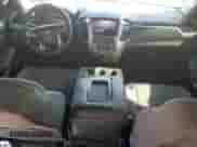 2018 Chevrolet Suburban LS с VIN 1GNSCGEC6JR300464, выставлен на аукционе Copart как лот 49809615 с пробегом 54 298 миль миль и Списание • Salvage title. История ставок и продаж доступна на DreamBid. Изображение 8.