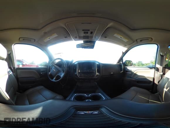 ✅ 2018 Chevrolet Silverado 1500 LTZ • VIN: 3GCUKSEC5JG310605 • Lot: 43000684. Wystawiony na IAAI z przebiegiem 220 485 mil. Bezpłatny archiwum sprzedaży aukcyjnych z USA i szczegółowy raport historii pojazdu na DreamBid. Zdjęcie 19.