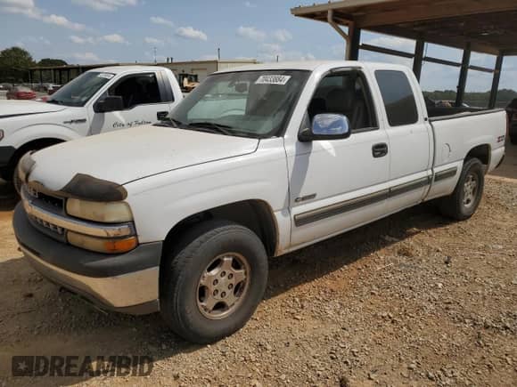 2000 Chevrolet Silverado 1500 LS z VIN 1GCEK19T6YZ359931, wystawiony jako Copart lot #70433884 z przebiegiem 458 301 mil mil oraz Czysty tytuł • Clean title. Historia ofert i sprzedaży dostępna na DreamBid. Obrazek 1.
