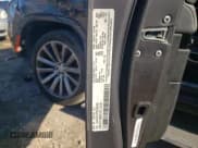 ✅ 2023 Jeep Grand Wagoneer Series II Obsidian • VIN: 1C4SJVFJ7PS530192 • Лот: 79361124. Опубликован ранее на Copart с пробегом 33 730 миль. Бесплатный доступ к архиву аукционных продаж из США и подробный отчёт об истории автомобиля на DreamBid. Изображение 13.