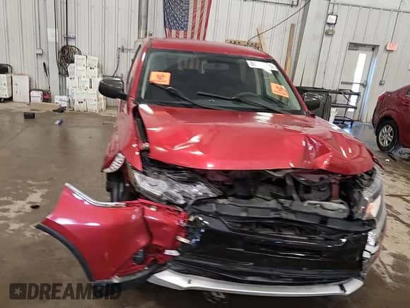 2018 Mitsubishi Outlander ES z VIN JA4AZ3A30JZ061733, wystawiony jako Copart lot #80104415 z przebiegiem 104 501 mil mil oraz Nie do naprawy • Non repairable. Historia ofert i sprzedaży dostępna na DreamBid. Obrazek 14.