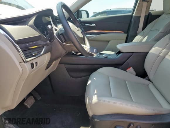 ✅ 2023 Cadillac XT4 FWD Luxury • VIN: 1GYAZAR42PF102696 • Лот: 60524065. Опубликован ранее на Copart с пробегом 1 903 миль. Бесплатный доступ к архиву аукционных продаж из США и подробный отчёт об истории автомобиля на DreamBid. Изображение 7.