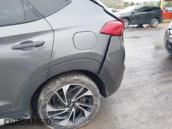 ✅ 2020 Hyundai Tucson Ultimate • VIN: KM8J3CAL8LU183808 • Lot: 40449109. Listed on IAAI with 34,368 mi. Free auction sales archive from the USA and detailed vehicle history report at DreamBid. Image 18.