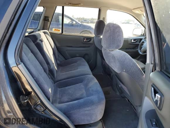 2003 Hyundai Santa Fe GLS z VIN KM8SC13D33U439982, wystawiony jako Copart lot #81414724 z przebiegiem 107 977 mil mil oraz Czysty tytuł • Clean title. Historia ofert i sprzedaży dostępna na DreamBid. Obrazek 11.