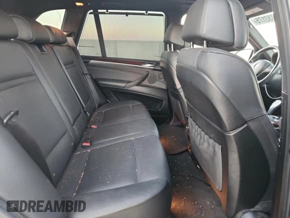 ✅ 2013 BMW X5 xDrive50i • VIN: 5UXZV8C51D0C16378 • Лот: 90933175. Опубликован ранее на Copart с пробегом 96 425 миль. Бесплатный доступ к архиву аукционных продаж из США и подробный отчёт об истории автомобиля на DreamBid. Изображение 10.