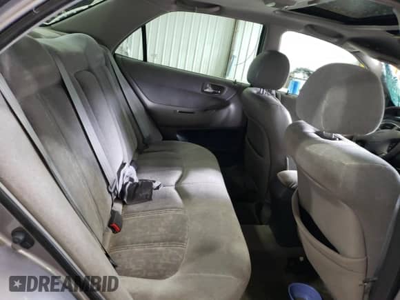 2000 Honda Accord EX с VIN 1HGCG6673YA139658, выставлен на аукционе Copart как лот 73036004 с пробегом 281 401 миль миль и Списание • Salvage title. История ставок и продаж доступна на DreamBid. Изображение 10.