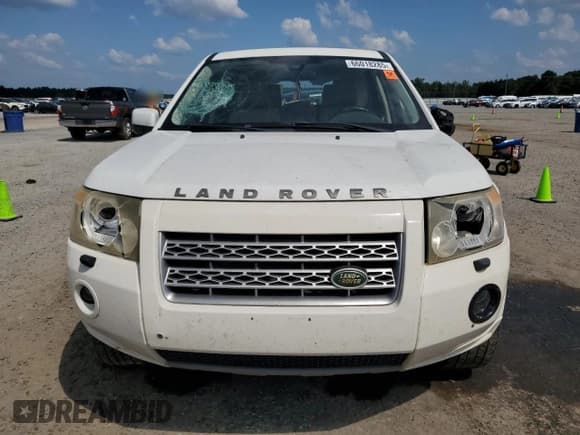 ✅ 2011 Land Rover LR2 HSE • VIN: SALFR2BN1BH230566 • Lot: 66018285. Wystawiony na Copart z przebiegiem 205 356 mil. Bezpłatny archiwum sprzedaży aukcyjnych z USA i szczegółowy raport historii pojazdu na DreamBid. Zdjęcie 5.
