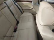 ✅ 2005 BMW 3 Series 330i • VIN: WBAEV53495KM38799 • Lot: 43858254. Wystawiony na IAAI z przebiegiem 151 000 mil. Bezpłatny archiwum sprzedaży aukcyjnych z USA i szczegółowy raport historii pojazdu na DreamBid. Zdjęcie 8.