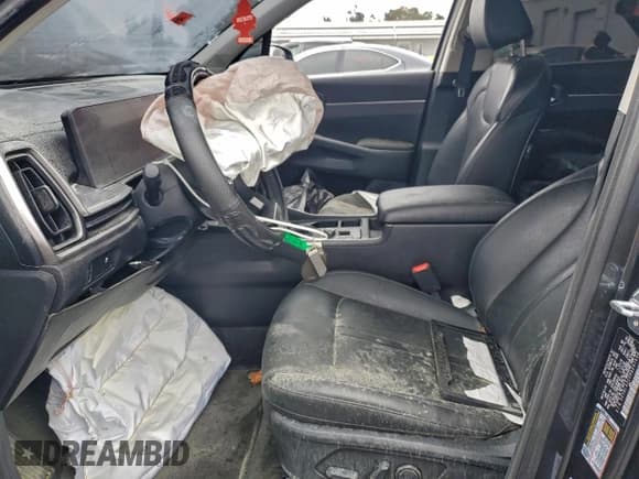 ✅ 2024 Kia Sorento S • VIN: 5XYRL4JC0RG291430 • Lot: 96270345. Listed on Copart with Not provided. Free auction sales archive from the USA and detailed vehicle history report at DreamBid. Image 7.