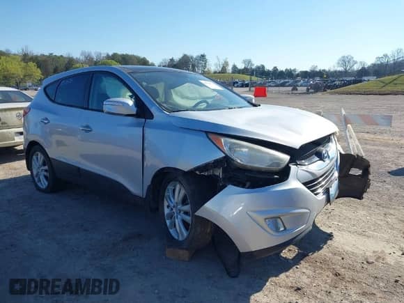 ✅ 2011 Hyundai Tucson GLS • VIN: KM8JU3ACXBU219767 • Лот: 41868426. Размещён на IAAI с пробегом Не указан миль. Получите бесплатный доступ к архиву аукционных продаж из США и посмотрите подробный отчёт об истории автомобиля на DreamBid. Изображение 1.