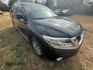 ✅ 2015 Nissan Pathfinder S • VIN: 5N1AR2MN4FC626455 • Lot: 94020685. Wystawiony na Copart z przebiegiem 80 643 mil. Bezpłatny archiwum sprzedaży aukcyjnych z USA i szczegółowy raport historii pojazdu na DreamBid. Zdjęcie 1.