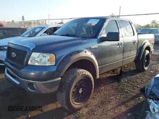 ✅ 2006 Ford F-150 XLT • VIN: 1FTRW14W76FA76735 • Лот: 43331682. Опубликован ранее на IAAI с пробегом 189 403 миль. Бесплатный доступ к архиву аукционных продаж из США и подробный отчёт об истории автомобиля на DreamBid. Изображение 2.
