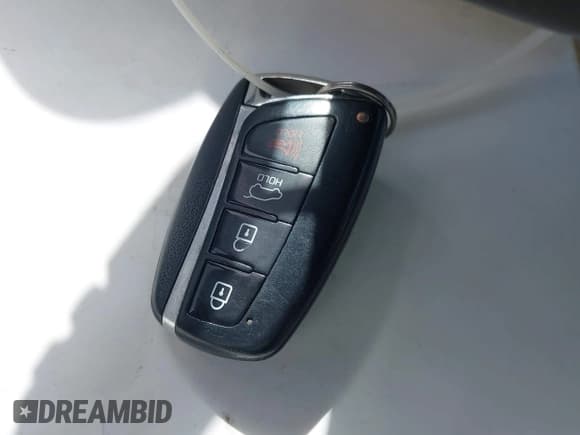 ✅ 2013 Hyundai Santa Fe Sport • VIN: 5XYZU3LA8DG119920 • Лот: 43411354. Опубликован ранее на IAAI с пробегом 190 889 миль. Бесплатный доступ к архиву аукционных продаж из США и подробный отчёт об истории автомобиля на DreamBid. Изображение 11.