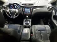 ✅ 2015 Nissan Rogue SL • VIN: 5N1AT2MV5FC761073 • Lot: 92188355. Listed on Copart with 131,938 mi. Free auction sales archive from the USA and detailed vehicle history report at DreamBid. Image 8.