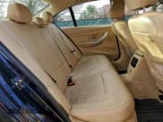 ✅ 2012 BMW 3 Series 328i • VIN: WBA3A5C5XCF348031 • Лот: 94075365. Опубликован ранее на Copart с пробегом 121 000 миль. Бесплатный доступ к архиву аукционных продаж из США и подробный отчёт об истории автомобиля на DreamBid. Изображение 10.