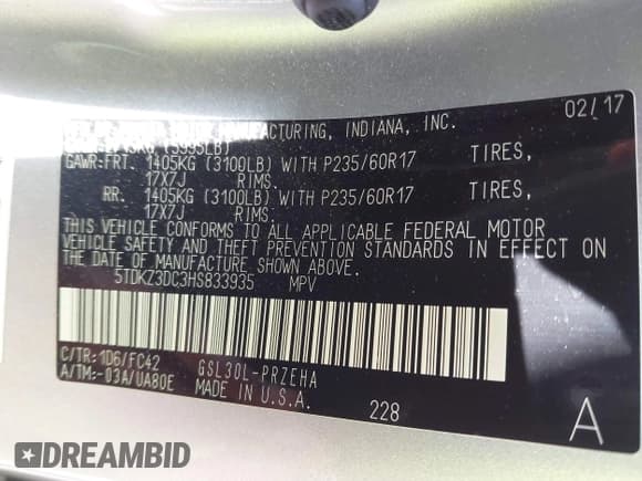 ✅ 2017 Toyota Sienna LE • VIN: 5TDKZ3DC3HS833935 • Lot: 43592951. Listed on IAAI with 97,688 mi. Free auction sales archive from the USA and detailed vehicle history report at DreamBid. Image 9.