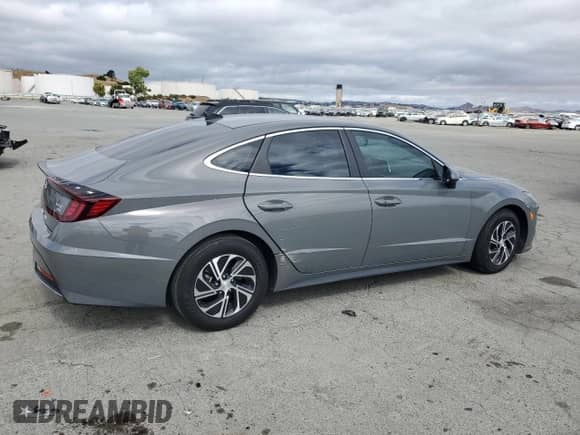 ✅ 2021 Hyundai Sonata Blue • VIN: KMHL24JJXMA024422 • Лот: 65937925. Опубликован ранее на Copart с пробегом 63 266 миль. Бесплатный доступ к архиву аукционных продаж из США и подробный отчёт об истории автомобиля на DreamBid. Изображение 3.