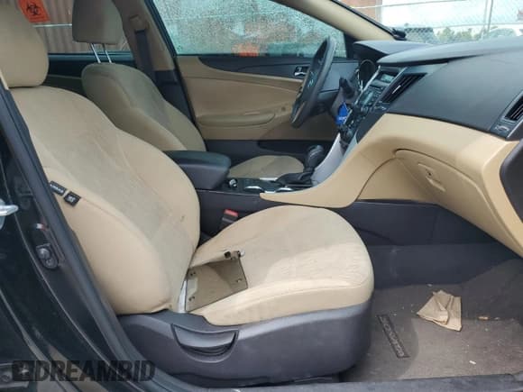 ✅ 2013 Hyundai Sonata GLS • VIN: 5NPEB4AC6DH691348 • Lot: 71276934. Listed on Copart with 200,942 mi. Free auction sales archive from the USA and detailed vehicle history report at DreamBid. Image 7.