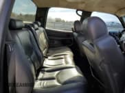 ✅ 2004 Chevrolet Silverado 2500HD LS • VIN: 1GCHK23124F119653 • Lot: 92256905. Wystawiony na Copart z przebiegiem Nie podano. Bezpłatny archiwum sprzedaży aukcyjnych z USA i szczegółowy raport historii pojazdu na DreamBid. Zdjęcie 10.