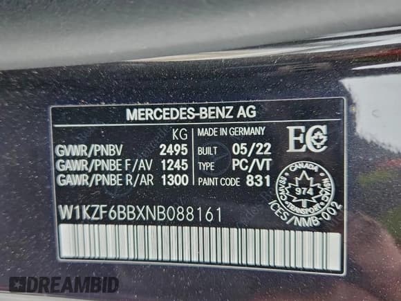 ✅ 2022 Mercedes-Benz E 53 AMG • VIN: W1KZF6BBXNB088161 • Лот: 87195215. Опубликован ранее на Copart с пробегом 76 673 миль. Бесплатный доступ к архиву аукционных продаж из США и подробный отчёт об истории автомобиля на DreamBid. Изображение 13.