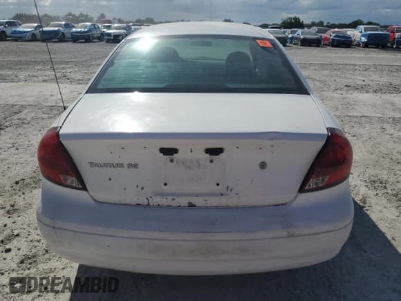 ✅ 2003 Ford Taurus SE Standard • VIN: 1FAFP53U23A194519 • Lot: 81839955. Wystawiony na Copart z przebiegiem 116 752 mil. Bezpłatny archiwum sprzedaży aukcyjnych z USA i szczegółowy raport historii pojazdu na DreamBid. Zdjęcie 6.