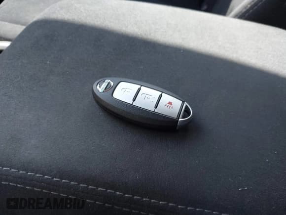 ✅ 2014 Nissan Pathfinder SV • VIN: 5N1AR2MN1EC681489 • Lot: 41592415. Listed on IAAI with 127,933 mi. Free auction sales archive from the USA and detailed vehicle history report at DreamBid. Image 11.