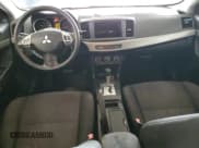 ✅ 2010 Mitsubishi Lancer ES • VIN: JA32U2FU5AU018697 • Lot: 70532635. Wystawiony na Copart z przebiegiem 211 880 mil. Bezpłatny archiwum sprzedaży aukcyjnych z USA i szczegółowy raport historii pojazdu na DreamBid. Zdjęcie 8.