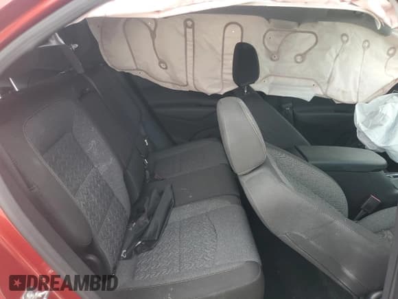 ✅ 2024 Chevrolet Equinox LT • VIN: 3GNAXKEG5RL338339 • Lot: 82684415. Wystawiony na Copart z przebiegiem 18 916 mil. Bezpłatny archiwum sprzedaży aukcyjnych z USA i szczegółowy raport historii pojazdu na DreamBid. Zdjęcie 10.