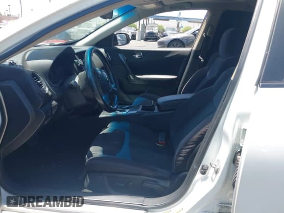 ✅ 2013 Nissan Maxima SV • VIN: 1N4AA5AP1DC835884 • Lot: 42715173. Listed on IAAI with Not provided. Free auction sales archive from the USA and detailed vehicle history report at DreamBid. Image 5.