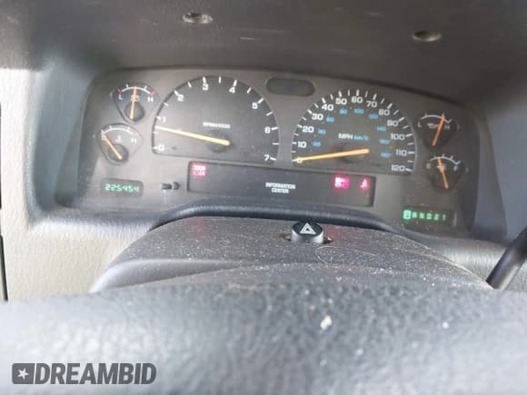 ✅ 2001 Dodge Durango • VIN: 1B4HS28N01F533518 • Лот: 43548004. Опубликован ранее на IAAI с пробегом 225 454 миль. Бесплатный доступ к архиву аукционных продаж из США и подробный отчёт об истории автомобиля на DreamBid. Изображение 7.