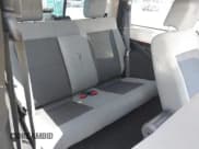 ✅ 2010 Jeep Wrangler Sahara • VIN: 1J4GA5D16AL227053 • Lot: 42219421. Wystawiony na IAAI z przebiegiem 67 174 mil. Bezpłatny archiwum sprzedaży aukcyjnych z USA i szczegółowy raport historii pojazdu na DreamBid. Zdjęcie 8.