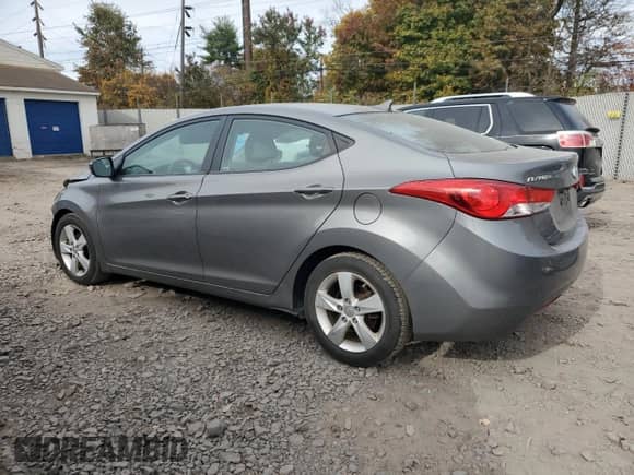 2013 Hyundai Elantra GLS с VIN 5NPDH4AE5DH386970, выставлен на аукционе Copart как лот 90008375 с пробегом 169 250 миль миль и Списание • Salvage title. История ставок и продаж доступна на DreamBid. Изображение 2.