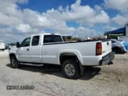 ✅ 2006 GMC Sierra 1500 • VIN: 1GTHC29D66E271748 • Lot: 69439535. Wystawiony na Copart z przebiegiem 151 627 mil. Bezpłatny archiwum sprzedaży aukcyjnych z USA i szczegółowy raport historii pojazdu na DreamBid. Zdjęcie 2.