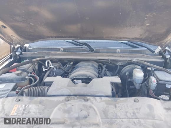 ✅ 2019 GMC Yukon XL SLT • VIN: 1GKS2GKC1KR236405 • Лот: 42939264. Опубликован ранее на IAAI с пробегом 199 856 миль. Бесплатный доступ к архиву аукционных продаж из США и подробный отчёт об истории автомобиля на DreamBid. Изображение 10.