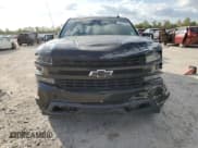 ✅ 2021 Chevrolet Silverado 1500 RST • VIN: 1GCUYEEL5MZ231679 • Lot: 82616464. Wystawiony na Copart z przebiegiem 68 894 mil. Bezpłatny archiwum sprzedaży aukcyjnych z USA i szczegółowy raport historii pojazdu na DreamBid. Zdjęcie 5.