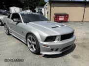 ✅ 2007 Ford Mustang GT Deluxe • VIN: 1ZVFT82H075200647 • Lot: 43795403. Wystawiony na IAAI z przebiegiem 73 813 mil. Bezpłatny archiwum sprzedaży aukcyjnych z USA i szczegółowy raport historii pojazdu na DreamBid. Zdjęcie 1.