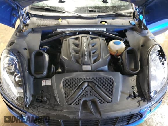 ✅ 2015 Porsche Macan S • VIN: WP1AB2A52FLB66157 • Lot: 91896965. Listed on Copart with 117,042 mi. Free auction sales archive from the USA and detailed vehicle history report at DreamBid. Image 11.