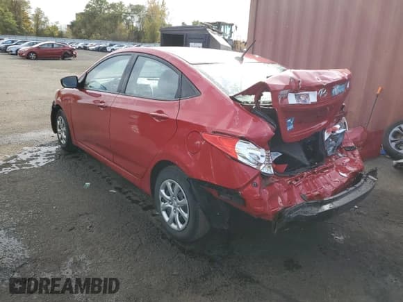 ✅ 2013 Hyundai Accent GLS • VIN: KMHCT4AE5DU332483 • Лот: 76081224. Опубликован ранее на Copart с пробегом 105 524 миль. Бесплатный доступ к архиву аукционных продаж из США и подробный отчёт об истории автомобиля на DreamBid. Изображение 2.