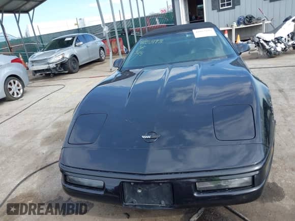 ✅ 1995 Chevrolet Corvette • VIN: 1G1YY32P3S5103855 • Lot: 41853193. Wystawiony na IAAI z przebiegiem 71 926 mil. Bezpłatny archiwum sprzedaży aukcyjnych z USA i szczegółowy raport historii pojazdu na DreamBid. Zdjęcie 12.