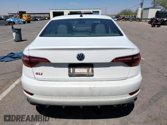 ✅ 2019 Volkswagen Jetta S • VIN: 3VW5T7BU5KM223895 • Lot: 64507645. Listed on Copart with 87,693 mi. Free auction sales archive from the USA and detailed vehicle history report at DreamBid. Image 6.